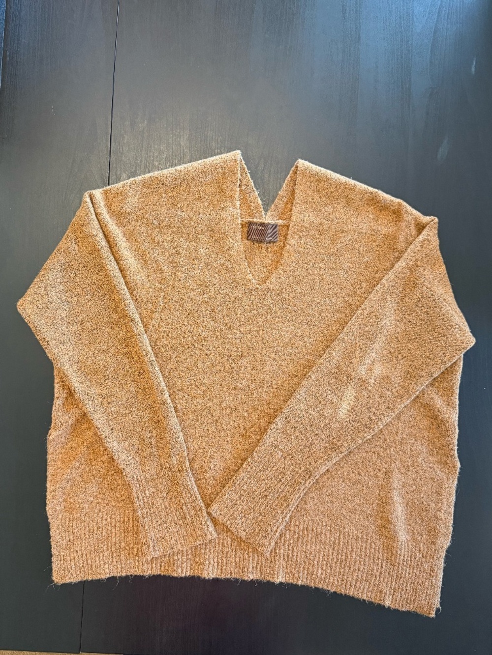 Kerisma, Super Soft V Neck Sweater Women’s Side Slit Relaxed Fit, Size S/M